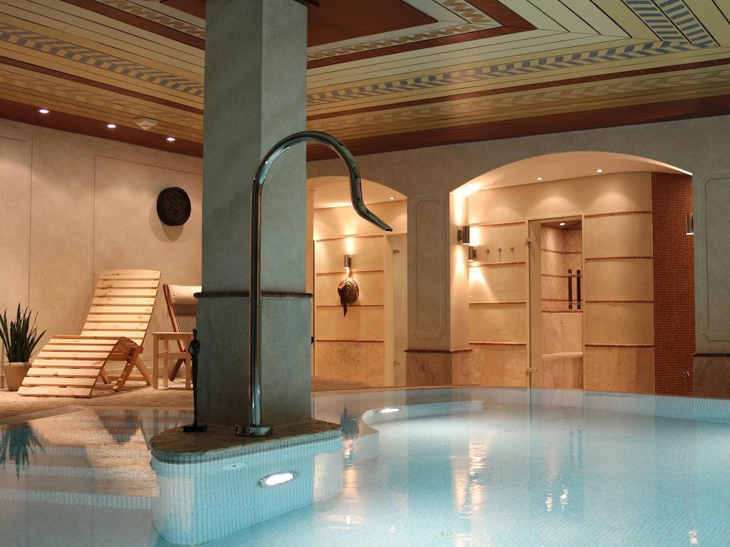 Hotel & Restaurant Gut Hungenbach Kürten Екстериор снимка
