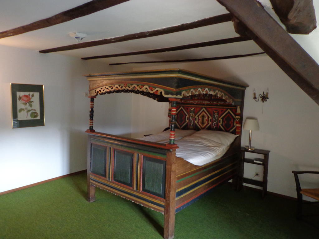 Hotel & Restaurant Gut Hungenbach Kürten Стая снимка