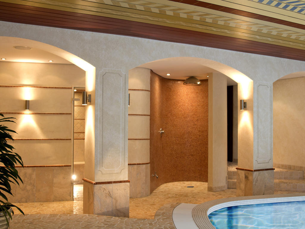 Hotel & Restaurant Gut Hungenbach Kürten Екстериор снимка